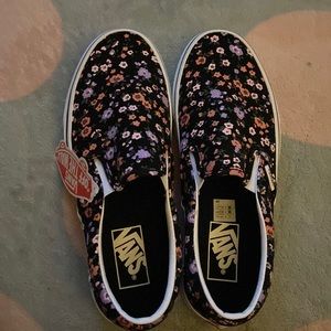 Vans slip on